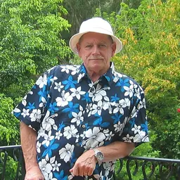 Portrait of Foss Leach