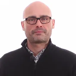 Portrait of Txema Guijarro García