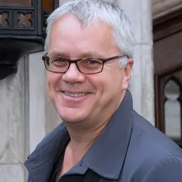Portrait of Tim Robbins