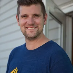 Portrait of Kyle Thomas