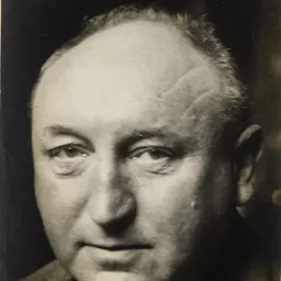 Portrait of Simon Maris