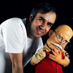 Portrait of Ali Etesamifar