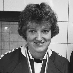 Portrait of Annelies Maas
