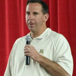 Portrait of Bo Pelini