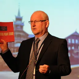 Portrait of Ivar Fonnes