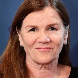 Portrait of Mare Winningham