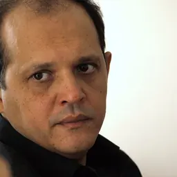 Portrait of Anouar Brahem