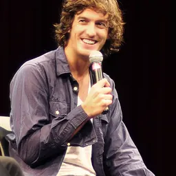 Portrait of Andrew Jenks