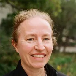 Portrait of Meike Akveld