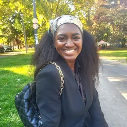 Portrait of Téa Mutonji