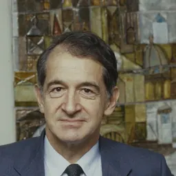 Portrait of Urs Hochstrasser