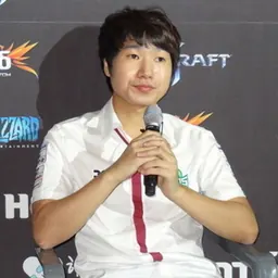 Portrait of sOs
