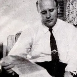 Portrait of Dan Dale Alexander
