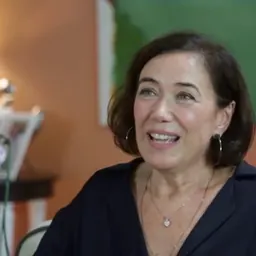 Portrait of Lília Cabral