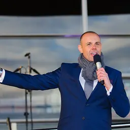 Portrait of Jason Mohammad