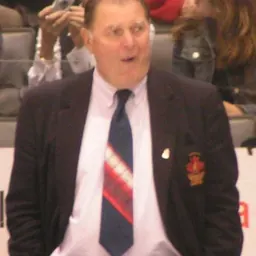 Portrait of Peter Mahovlich