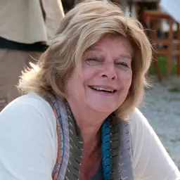 Portrait of Linda Spalding