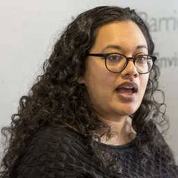 Portrait of Amali de Alwis
