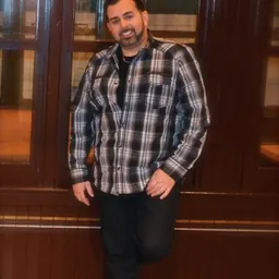 Portrait of Lenny Fontana