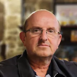 Portrait of Endri Sina