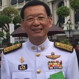 Portrait of Paiboon Nititawan