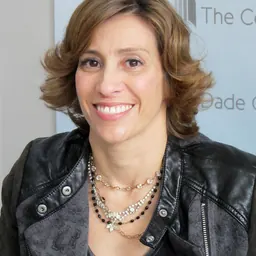Portrait of Kami Garcia