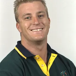 Portrait of Darren Harry