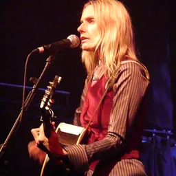 Portrait of Aimee Mann