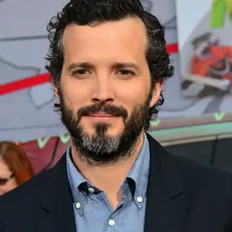 Portrait of Bret McKenzie