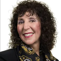 Portrait of Ora Pescovitz