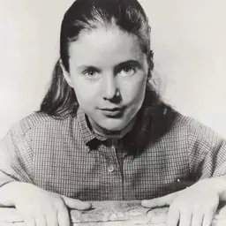 Portrait of Lori Martin