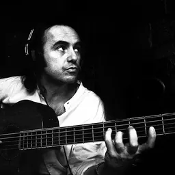 Portrait of Daniel Diaz