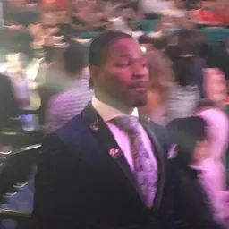 Portrait of Shawn Porter
