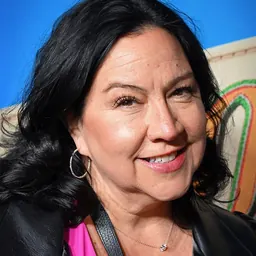 Portrait of Kristen Anderson-Lopez