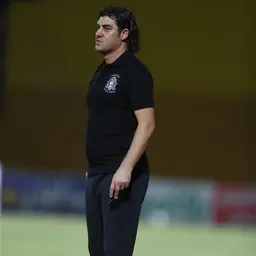 Portrait of Behnam Seraj