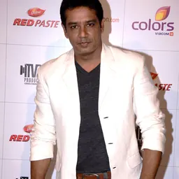 Portrait of Anup Soni