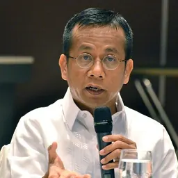 Portrait of Arsenio Balisacan