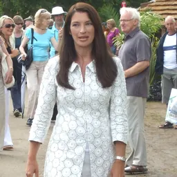 Portrait of Rachel De Thame