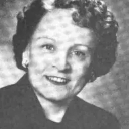 Portrait of Kathryn Niehouse