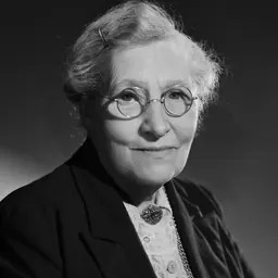 Portrait of Caroline Ganley