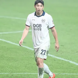 Portrait of Lee Keun-ho