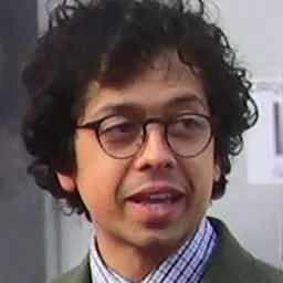 Portrait of Geoffrey Arend