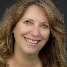 Portrait of Gaylen Ross