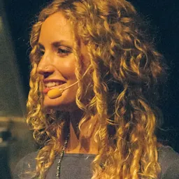 Portrait of Suzannah Lipscomb
