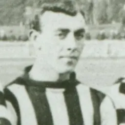 Portrait of Alex Dunstan