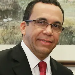 Portrait of Andrés Navarro García