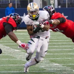 Portrait of Lache Seastrunk