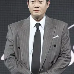 Portrait of Park Yong-woo