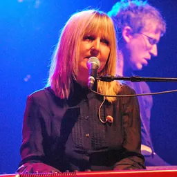 Portrait of Donna Lewis