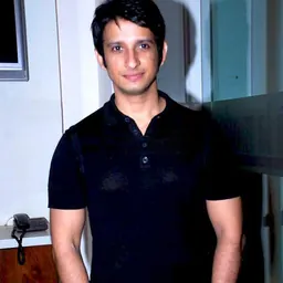 Portrait of Sharman Joshi